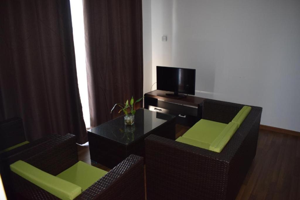 Le Binome Aparthotel Grand-Baie Kültér fotó