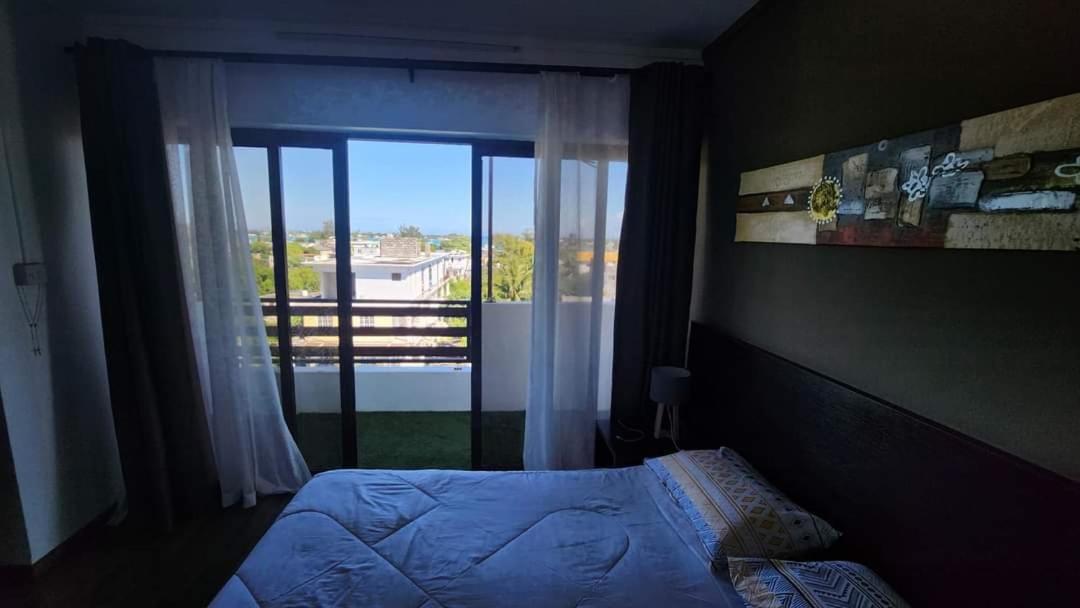 Le Binome Aparthotel Grand-Baie Kültér fotó