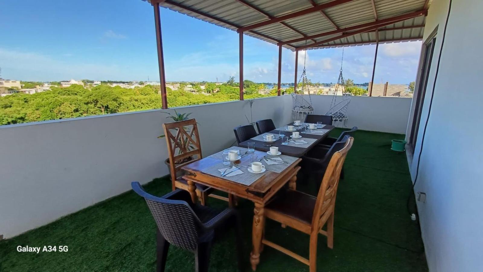 Le Binome Aparthotel Grand-Baie Kültér fotó