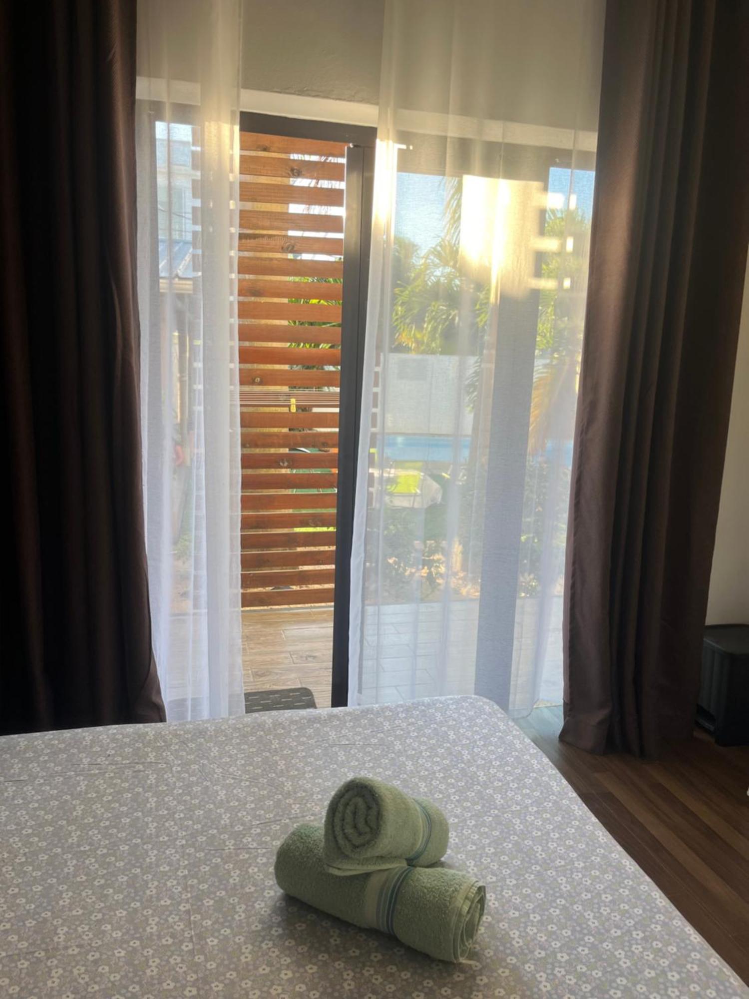 Le Binome Aparthotel Grand-Baie Kültér fotó